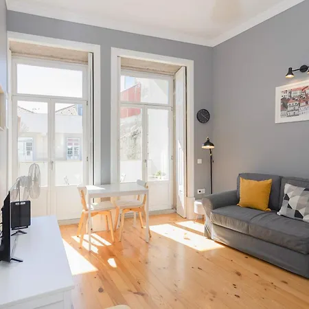 Apartment Liiiving In - Silver Light Porto